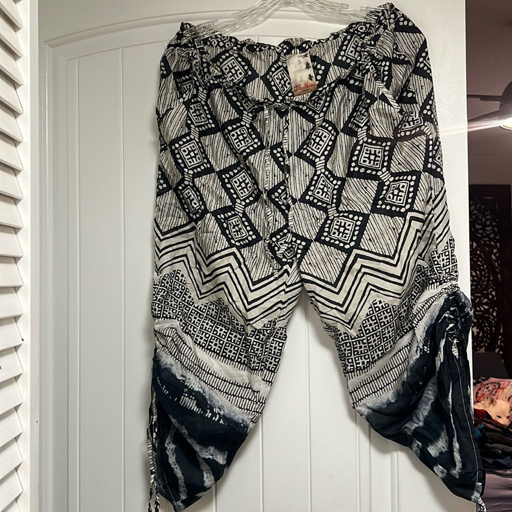 Nwt Da Nang Boheme 100% Silk Elastic Drawstring Crop Pockets Pants Size L New